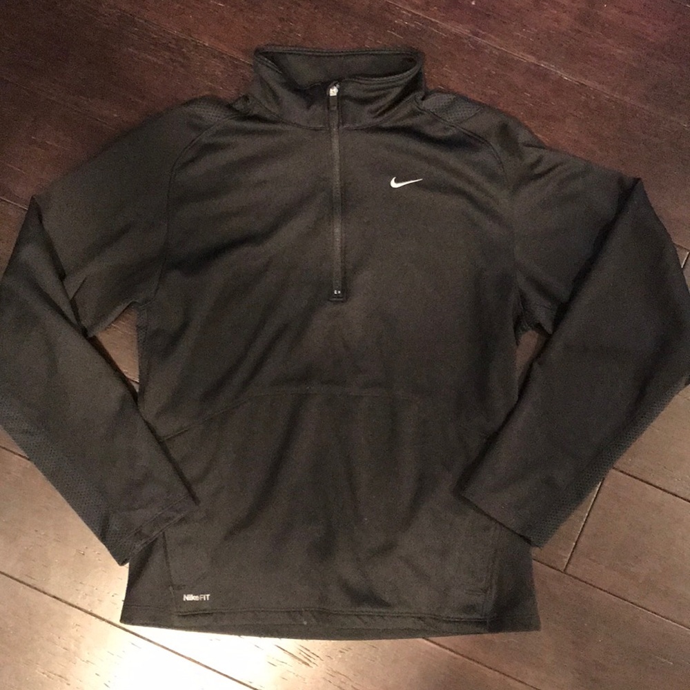 Black dri fit pull over 1/4 zip